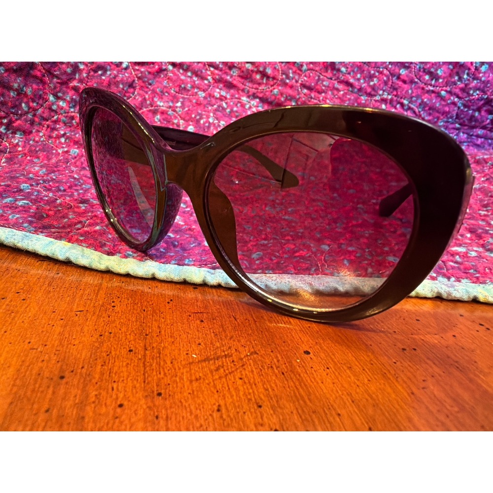 Betsey Johnson Oversized Butterfly Sunglasses Black Y2K Punk Glam